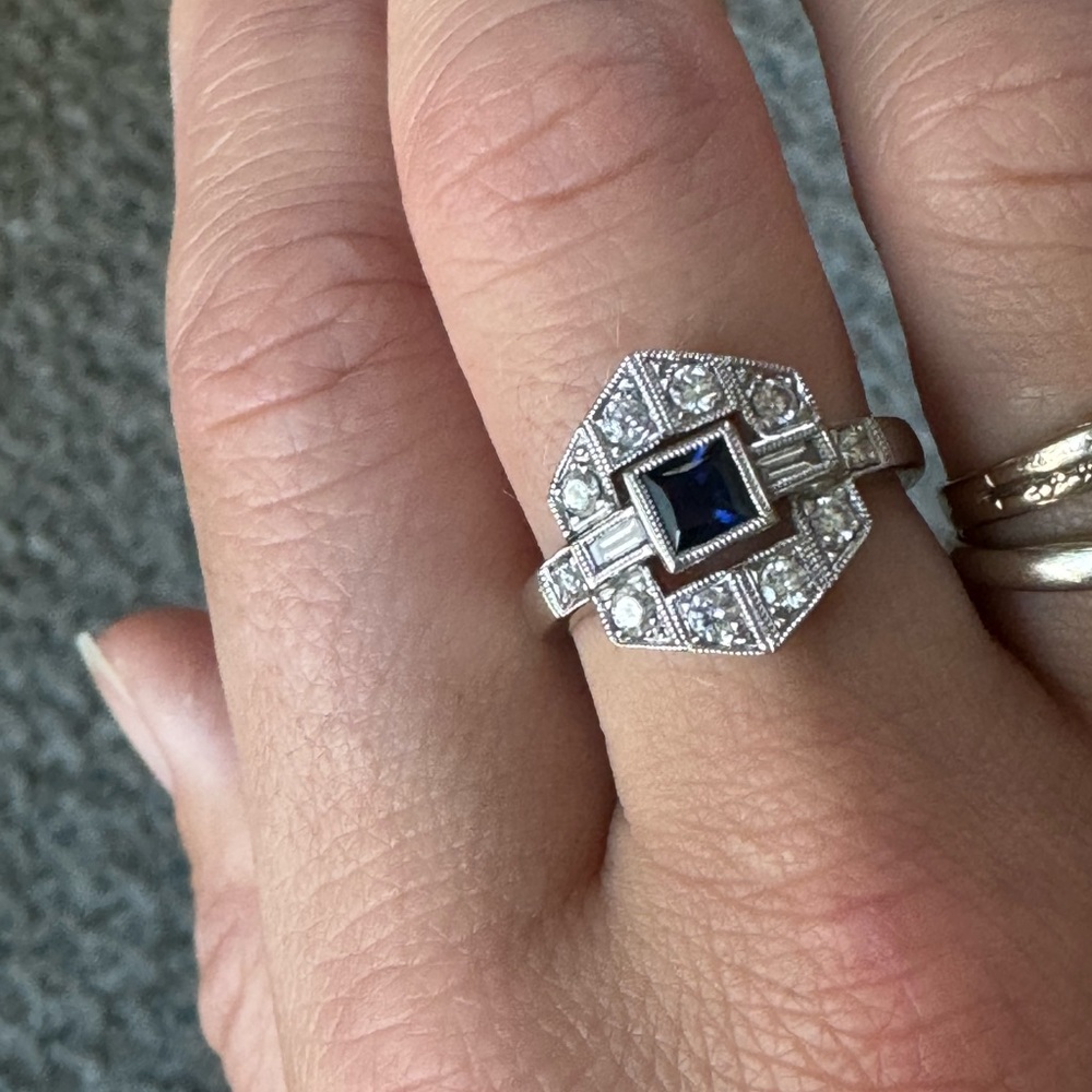 Contemporary Art Deco-inspired Diamond and Sapphire Ring